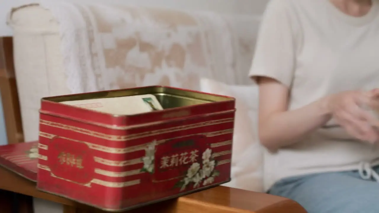 爷爷的道歉信——廉洁家风微剧情片｜客厅沙发-小林读信