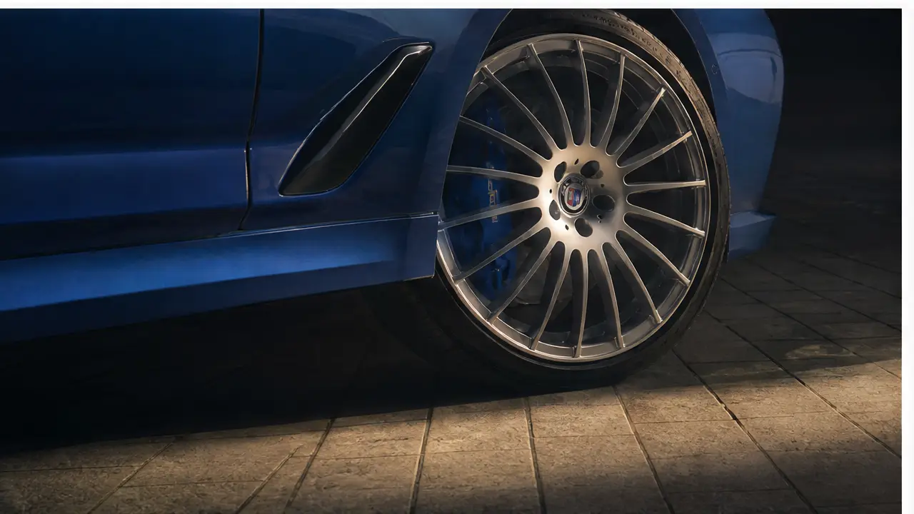AICG 宝马 ALPINA 5系样片|宫格分镜 3-1