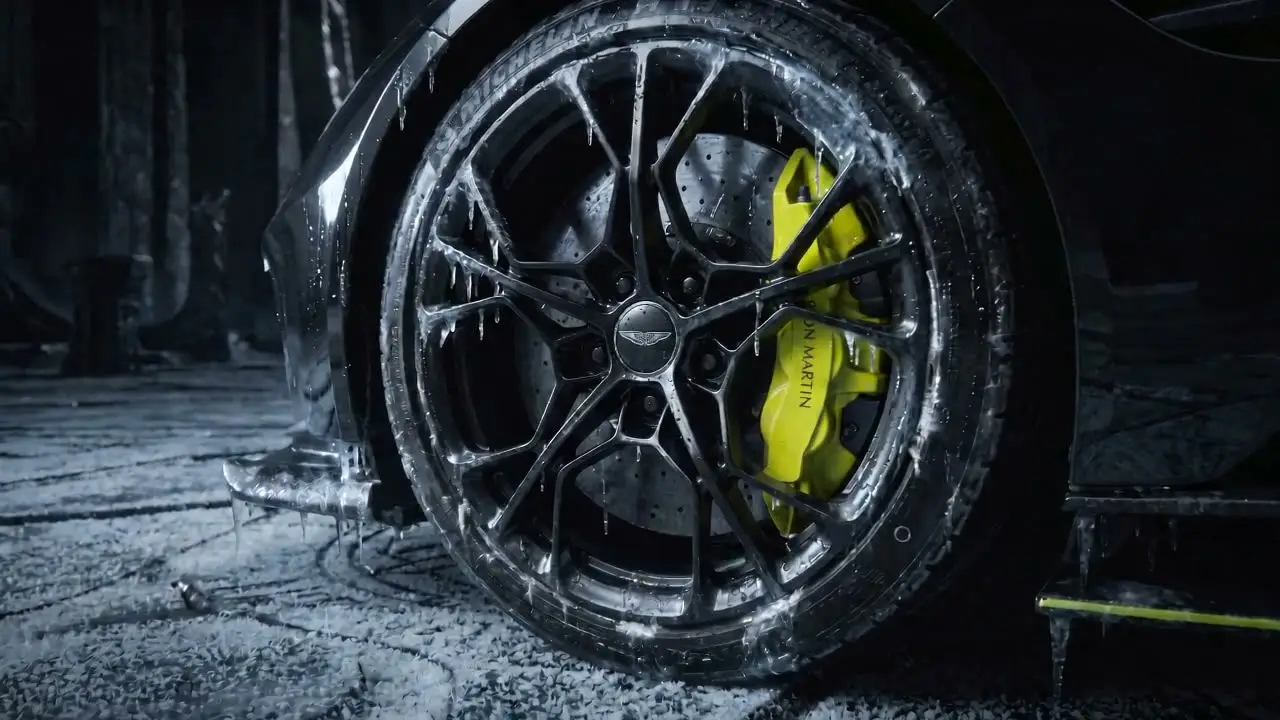 ASTON MARTIN——VALHALLA英灵殿｜视频节点 8