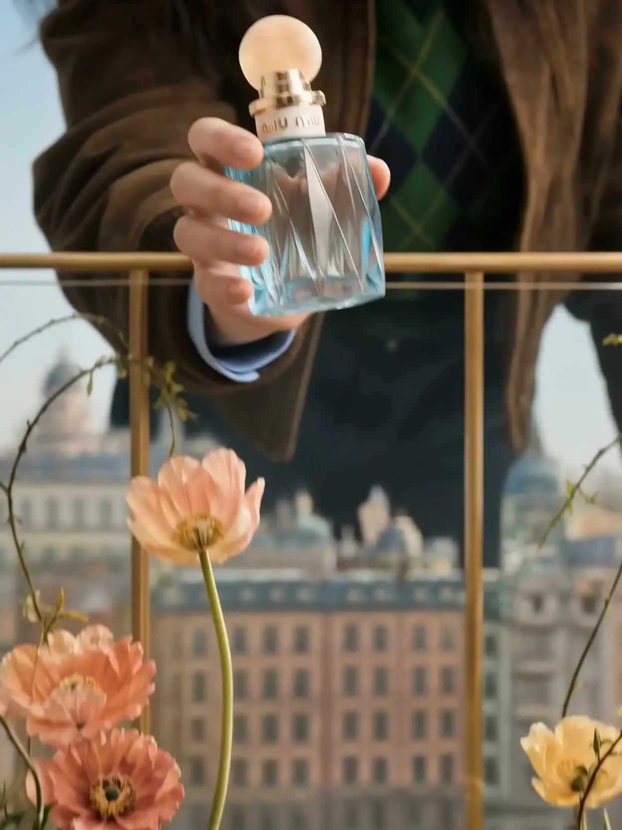 花间世界｜miumiu香水广告｜视频节点 18