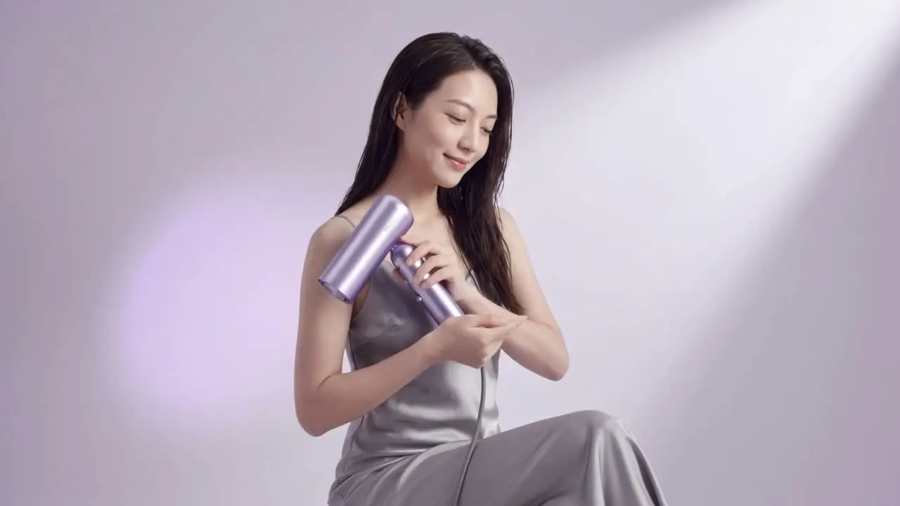 吹风机TVC广告｜视频节点 4