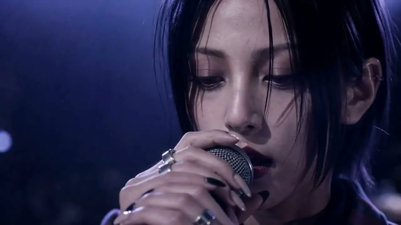 NANA/《这世上的另一个我》AI真人版｜视频节点 8