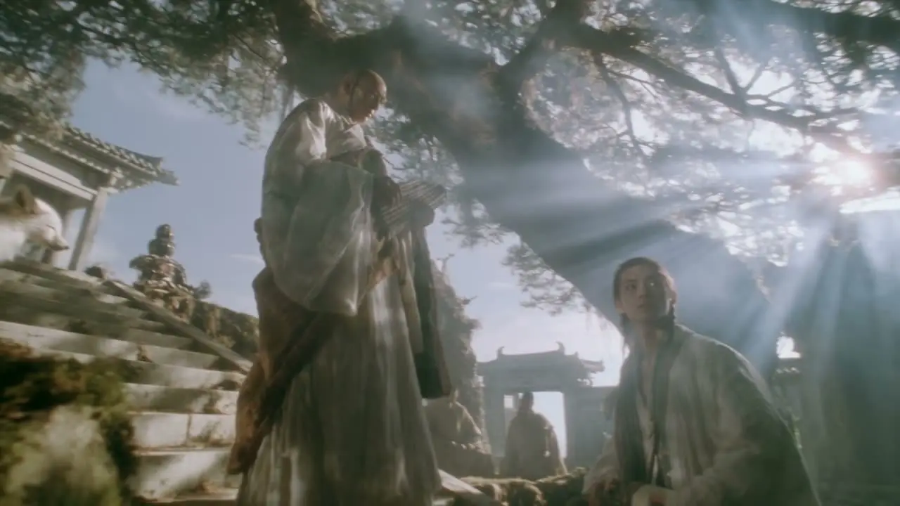 《黑山渡》一场师徒的东方魔幻之旅｜你倒立走路呢