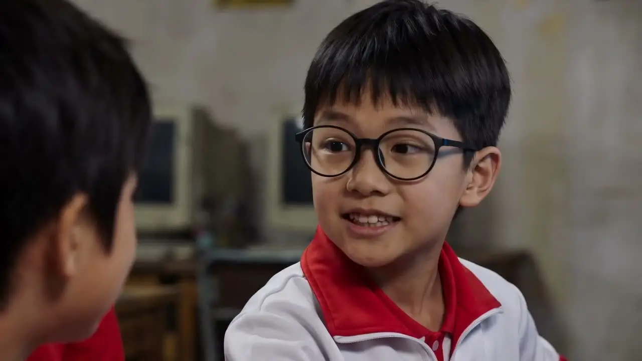 超猛短片《少年少年 》 激情少年挨揍岁月｜视频节点 3 - 副本