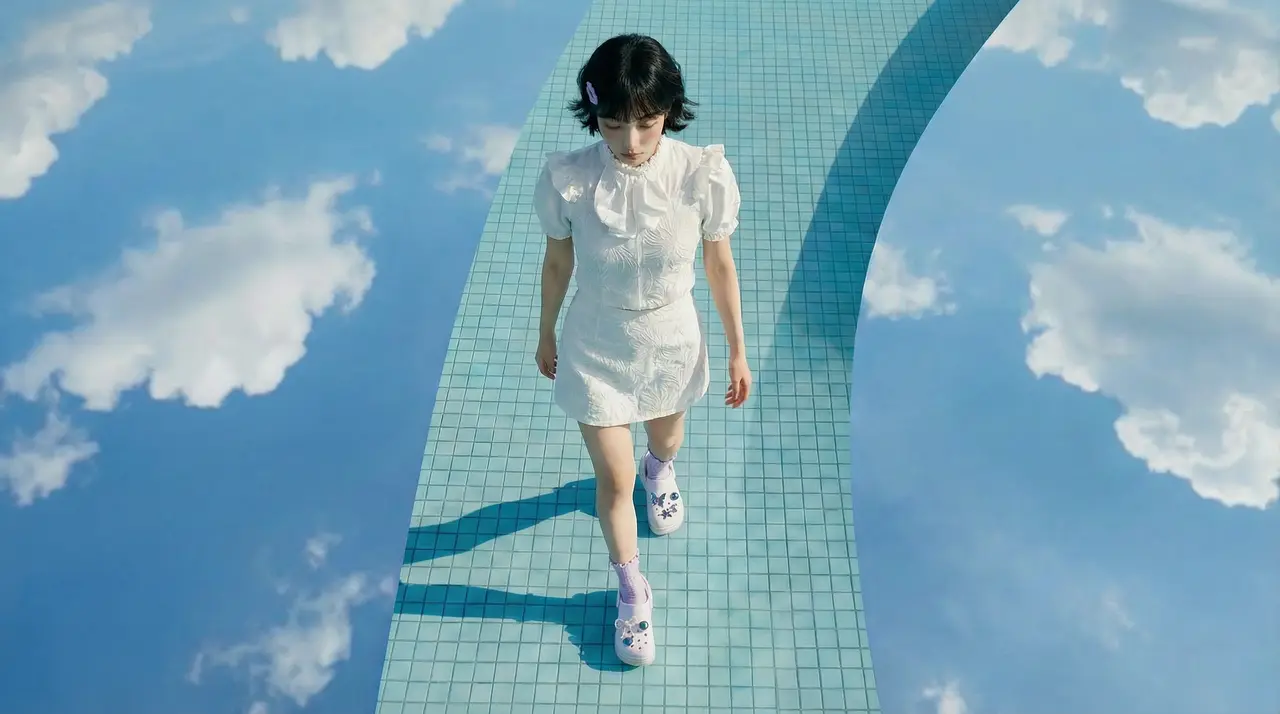 被小海豚🐬带往梦核世界crocs TVC