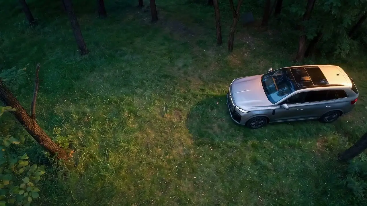 驶向幸福的岚图｜视频节点 25