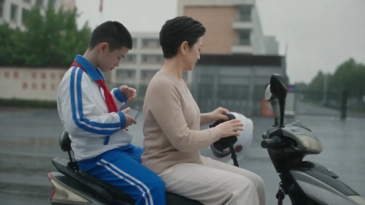池久安护行求学路｜视频节点 2
