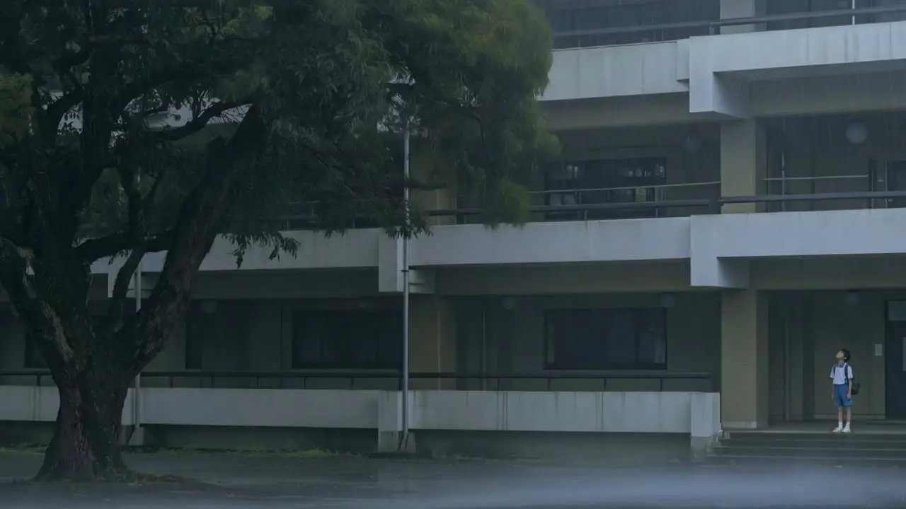 [情绪短片] 不能承受之轻｜视频节点 1 - 副本